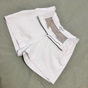 SPANX | SPANXsupersmooth Stretch White Twill Shorts | Size M